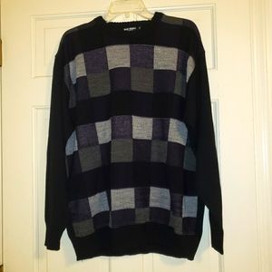 San Remo black and gray block pattern sweater, XL